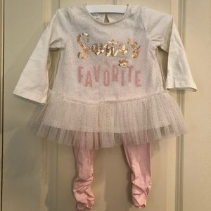 Mudpie Santa’s Favorite outfit